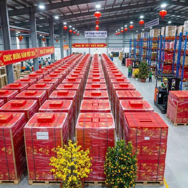 Chuẩn bị quà Tết từ sớm